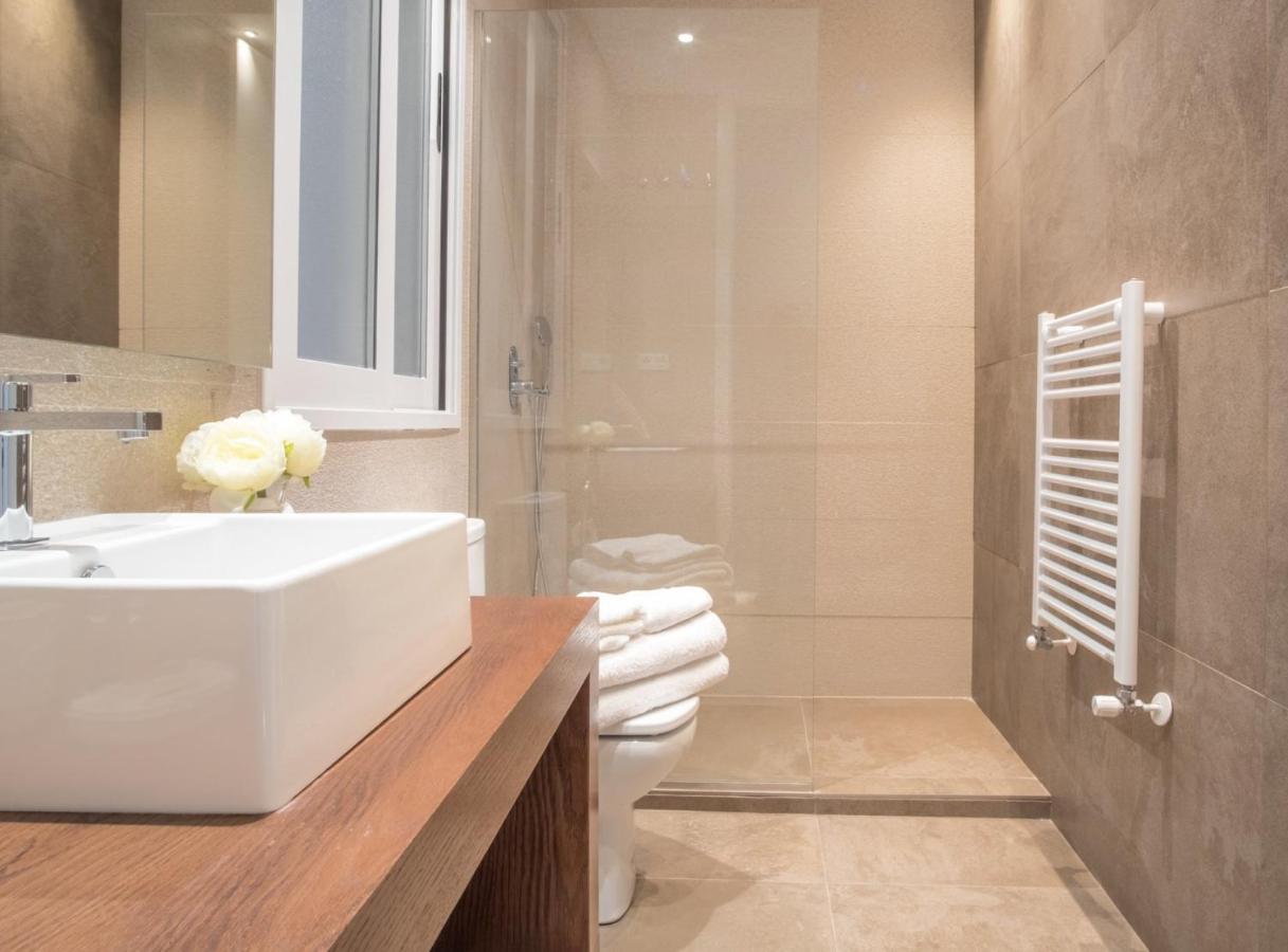 Experience The Best Of Madrid! Gran Via Apartment For 6, Comfort And Style In The Heart Of Chueca III Extérieur photo